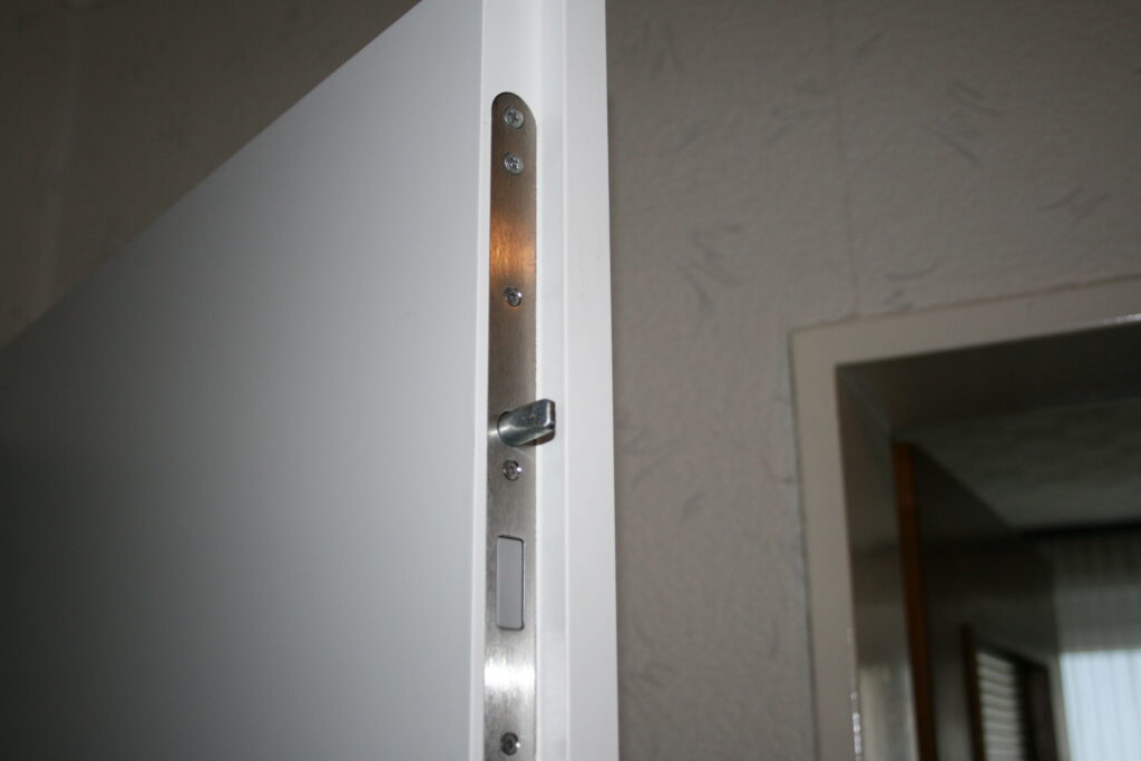 Dreipunktverreigelung Wohnungstür